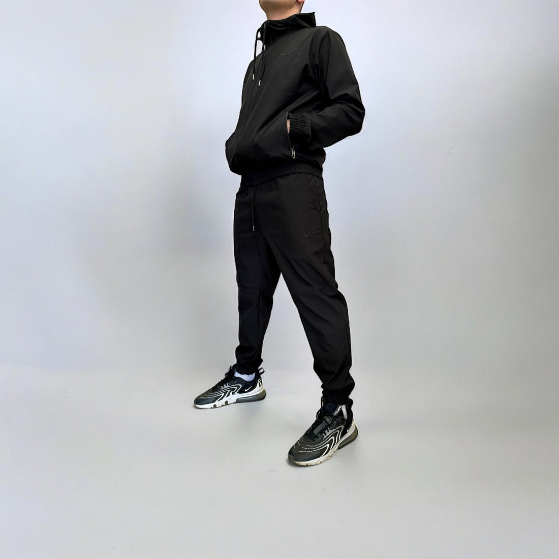 Мъжки екип Baggy Black