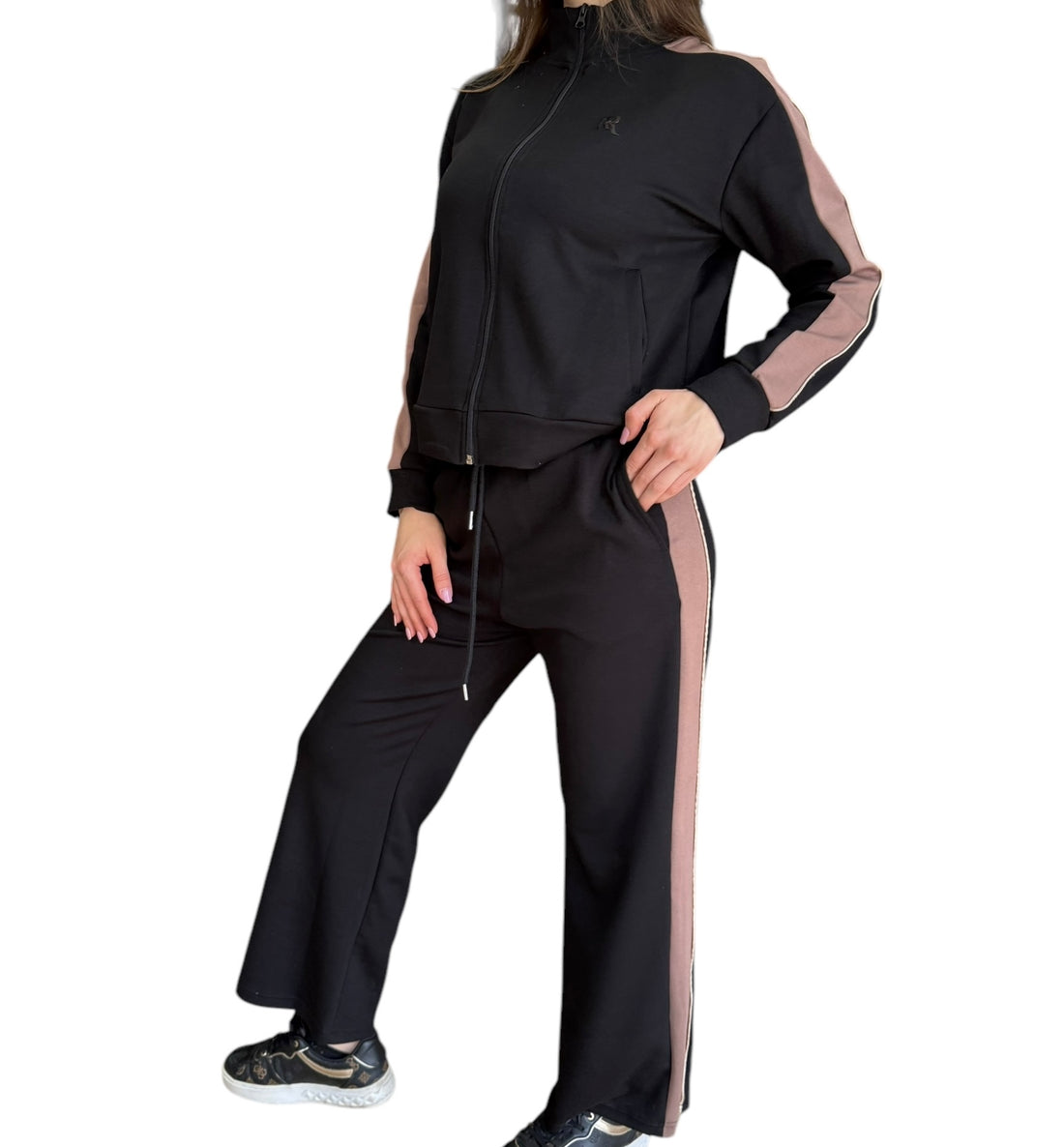 Дамски екип Чарлстоун OYSHO \ EUR 35,27