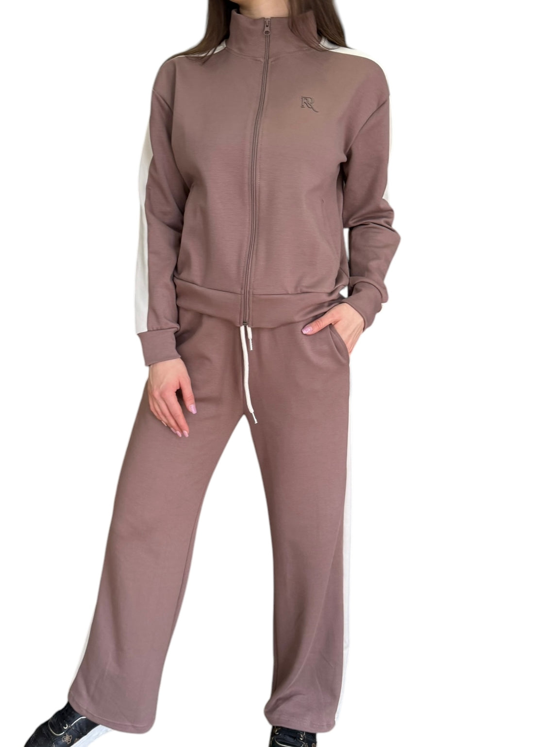 Дамски Чарлстоун екип OYSHO \ EUR 35,27