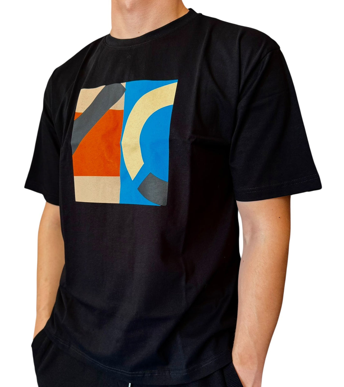 Мъжка тениска Abstract \ 13.80 EUR