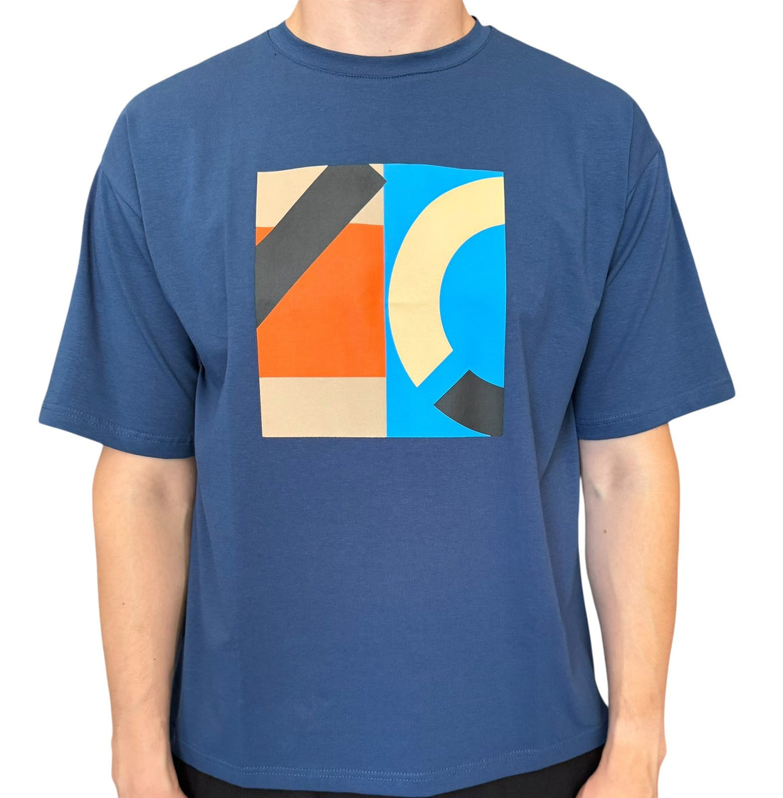 Мъжка тениска Abstract \ 13.80 EUR