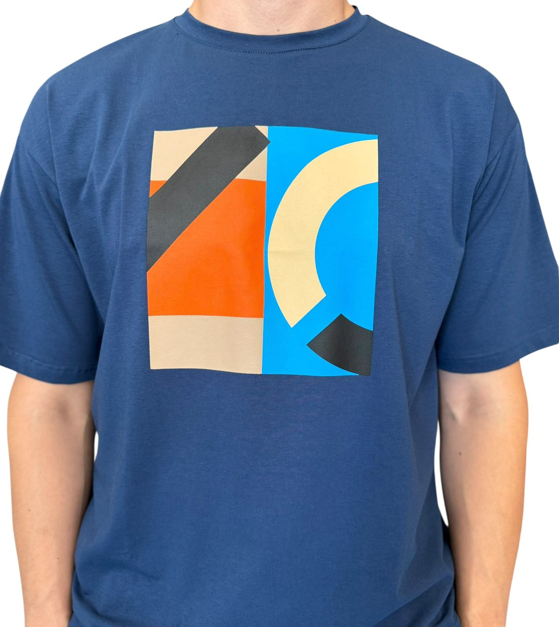 Мъжка тениска Abstract \ 13.80 EUR